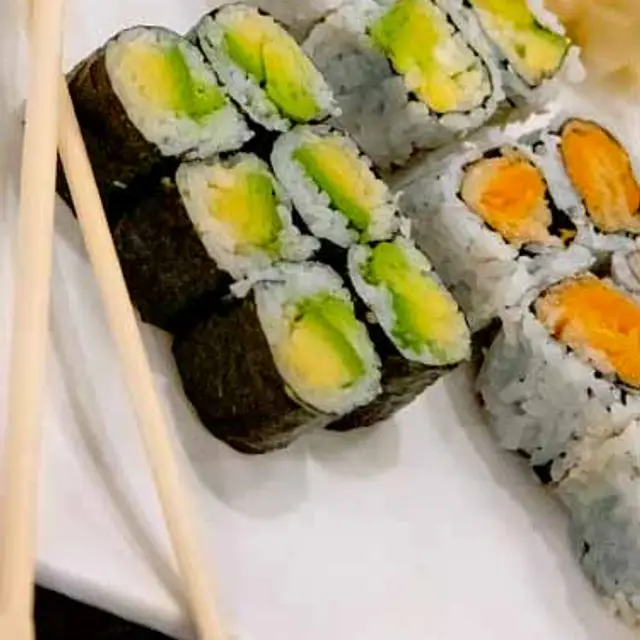 2 Roll Special at TOMO Asian Fusion, Eastdale Village, Poughkeepsie NY